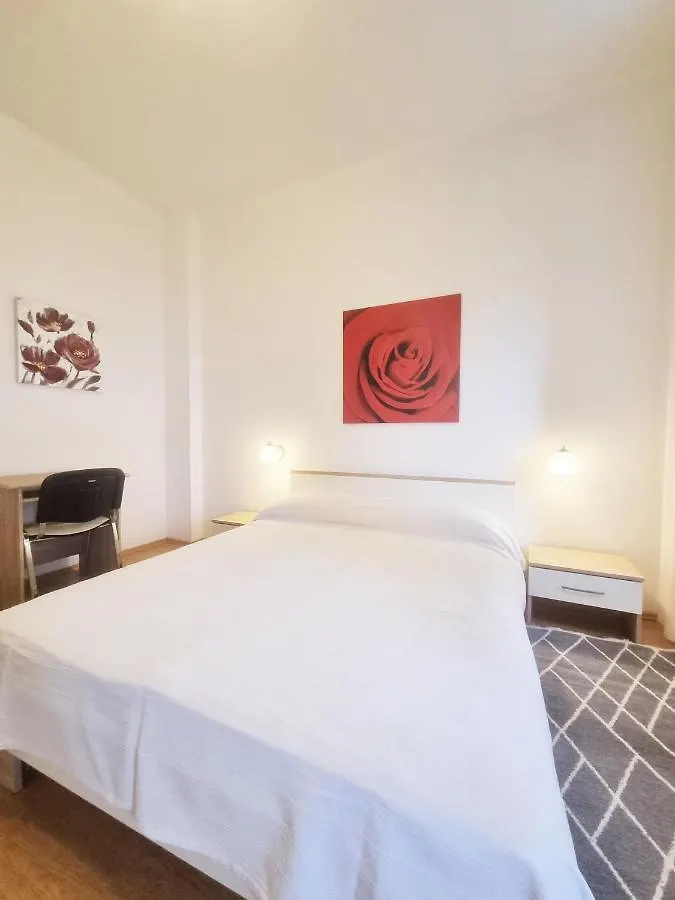 Apartment Hana Icici 0*,  Croatia